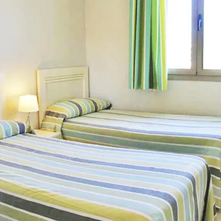 Esmeralda Unitursa Apartment *